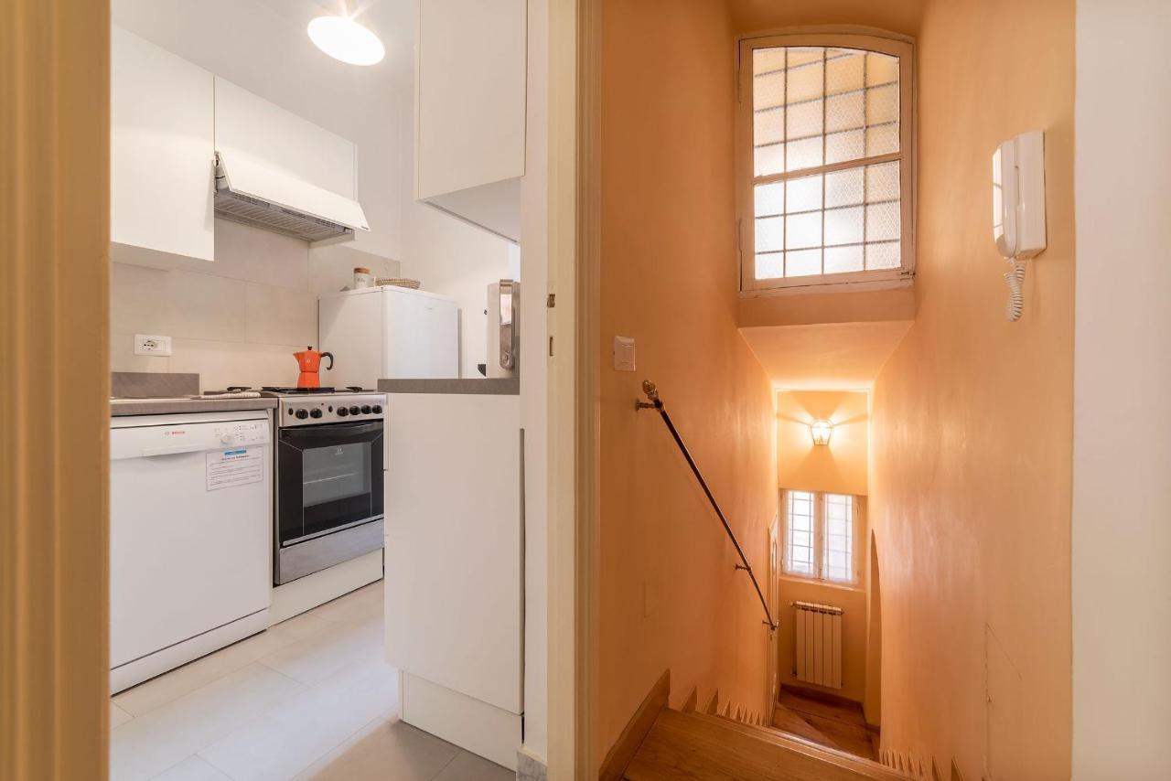A Peaceful Retreat 2 Minutes From Piazza Navona - Fromhometoרומא מראה חיצוני תמונה