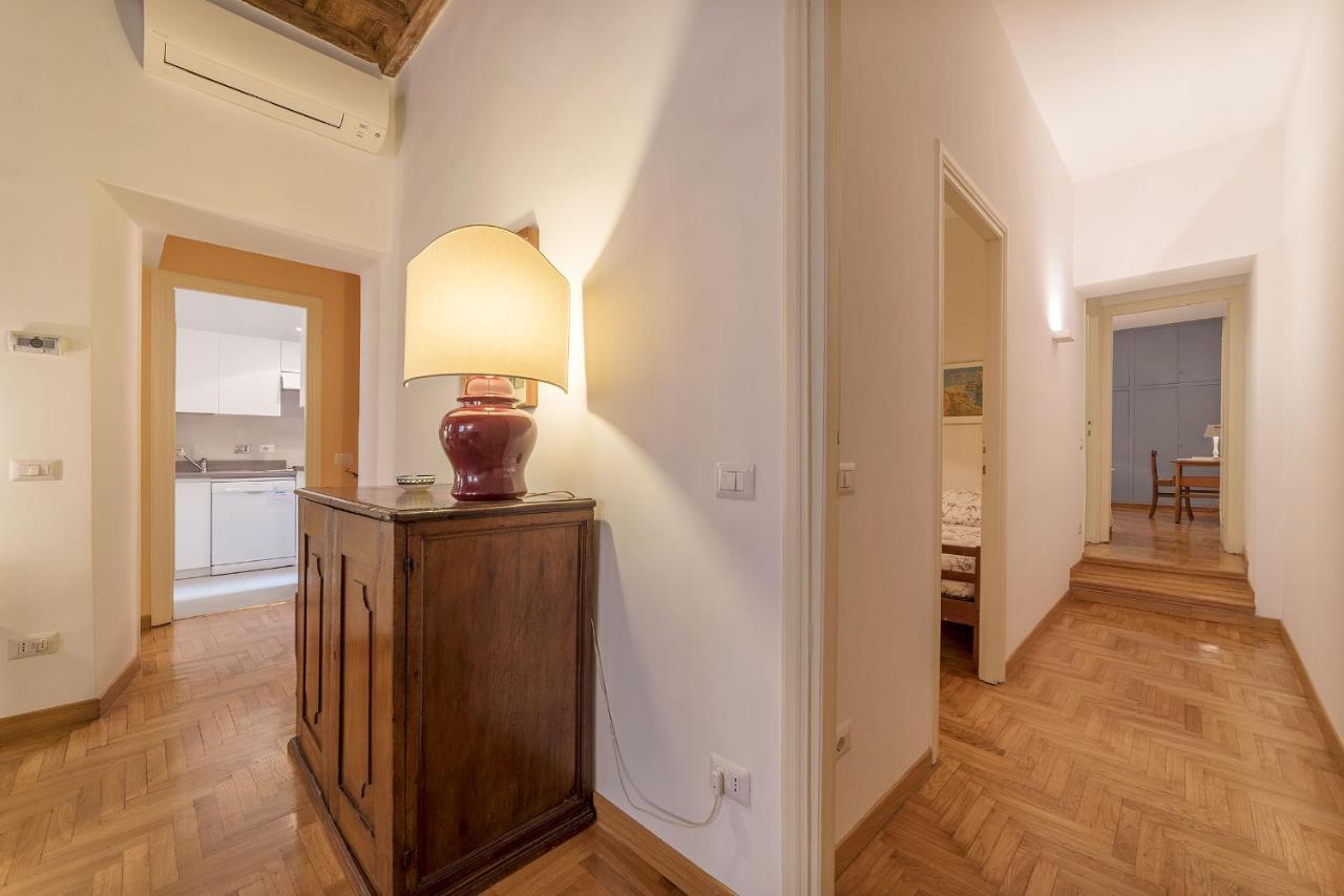 A Peaceful Retreat 2 Minutes From Piazza Navona - Fromhometoרומא מראה חיצוני תמונה